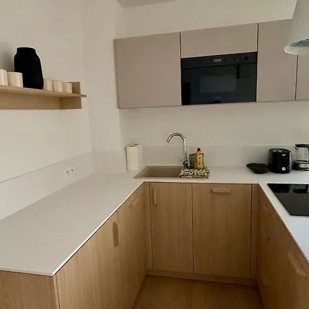 Family Gerlachov, Vysoke Tatry - Free Indoor Parking Apartament