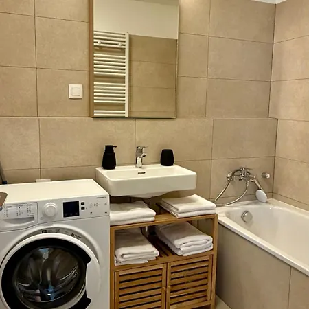 Apartament Family Gerlachov, Vysoke Tatry - Free Indoor Parking Gierlachów